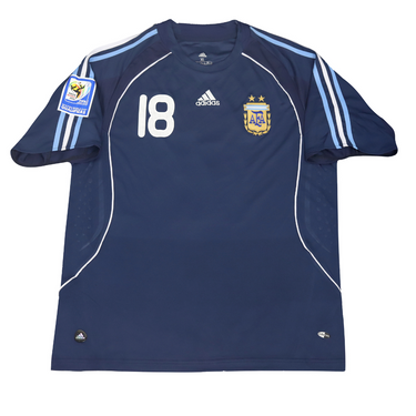 Camisa Retrô Argentina Away Weltmeisterschaft Versão 2008 "Messi" N°.18