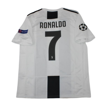 Camisa Retrô Juventus Home UCL Versão 18/19 "Cristiano Ronaldo" N°7