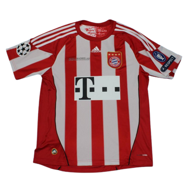 Camisa Bayern de Munique Home 10/11 - Versão Retrô "Robben" N° 10